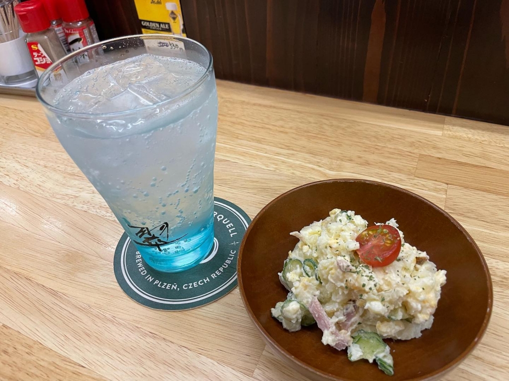 立ち呑みゴールデンで立ち飲み at 鯖江市